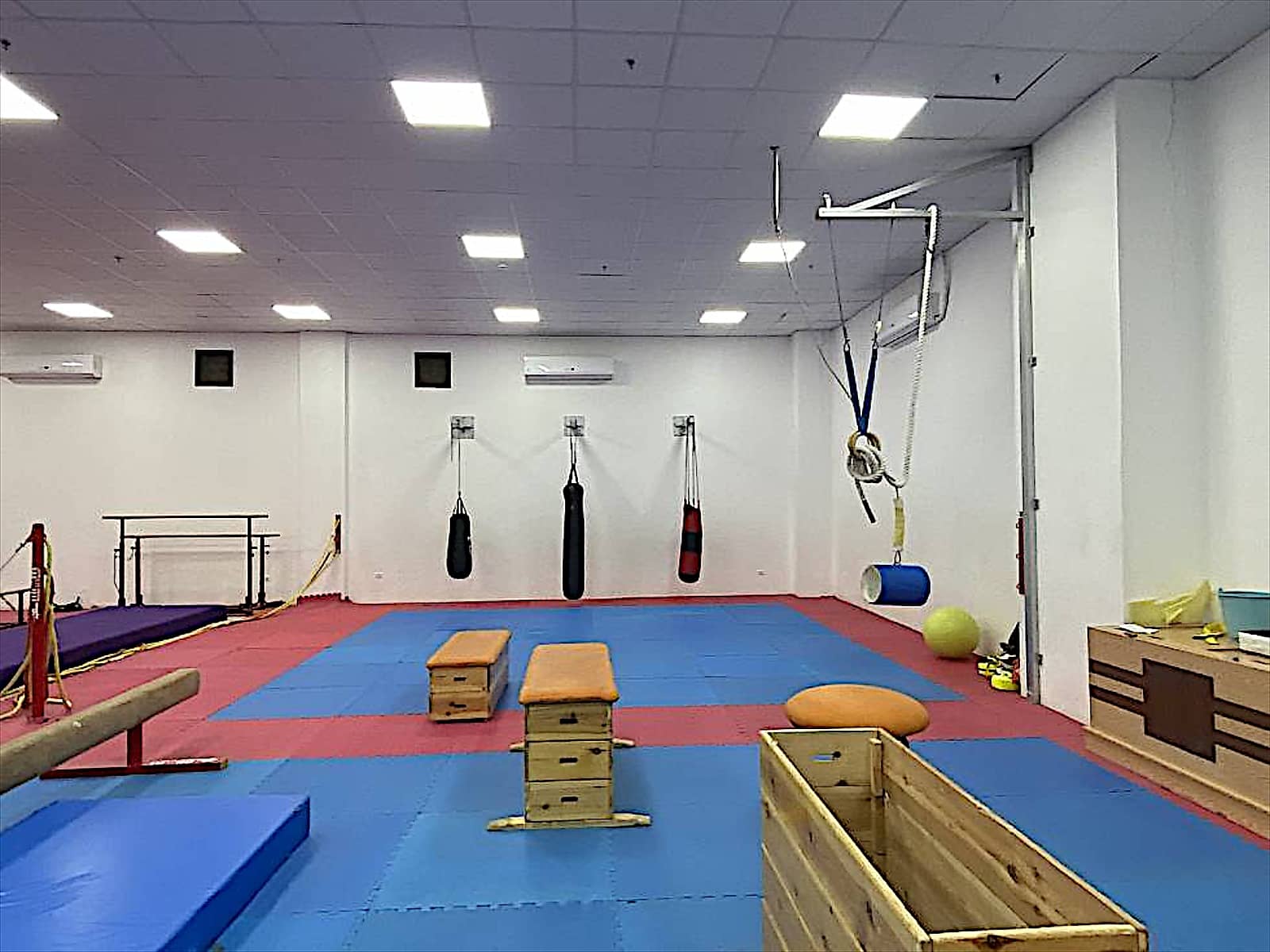 Gymnastics and fitness hall at Senzo Club.